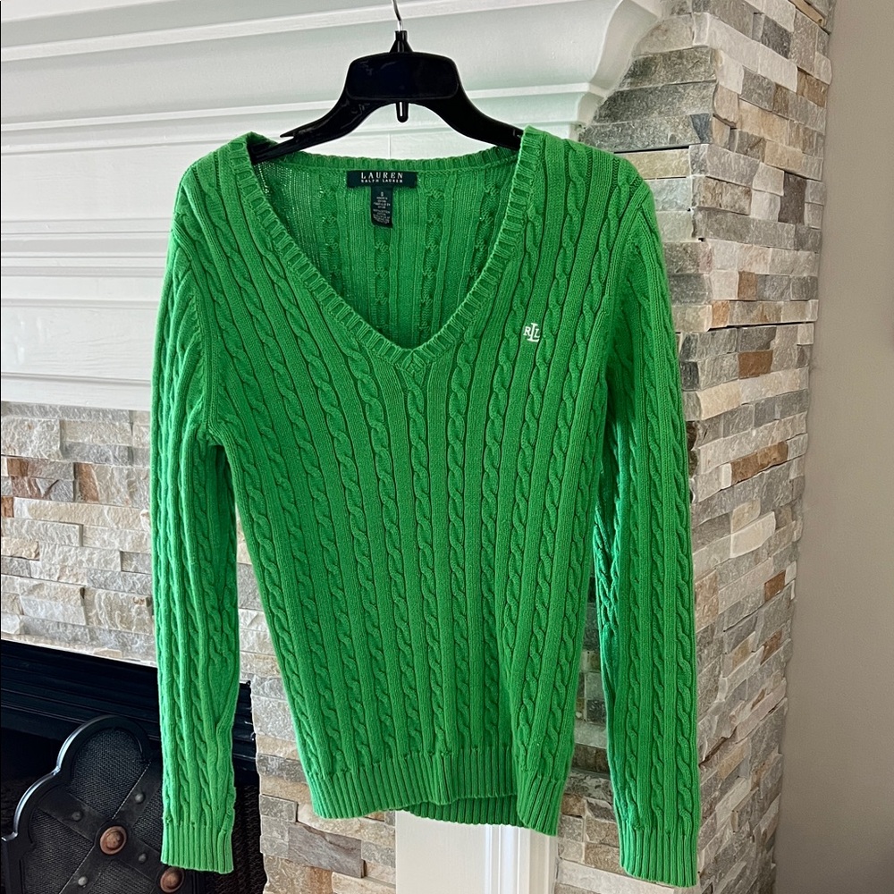 Ralph Lauren Kelly Green V-Neck Sweater. Small, Very Good Condition